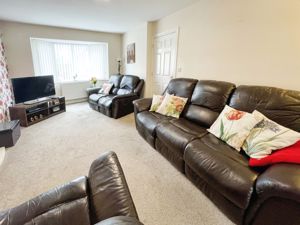 Lounge- click for photo gallery